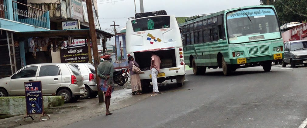 Valparai_Buses_Quiet_City